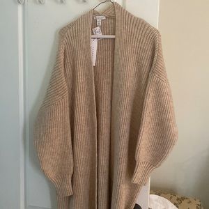 top shop NWT oversized sweater, US size 4-6